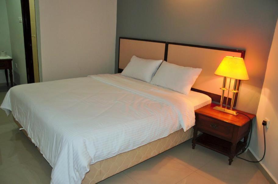 โรงแรมเซนโรส กวนตัน ภายนอก รูปภาพ